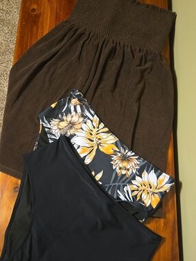 Women’s Brown Strapless Coverup & 2 Swim Bottoms -
